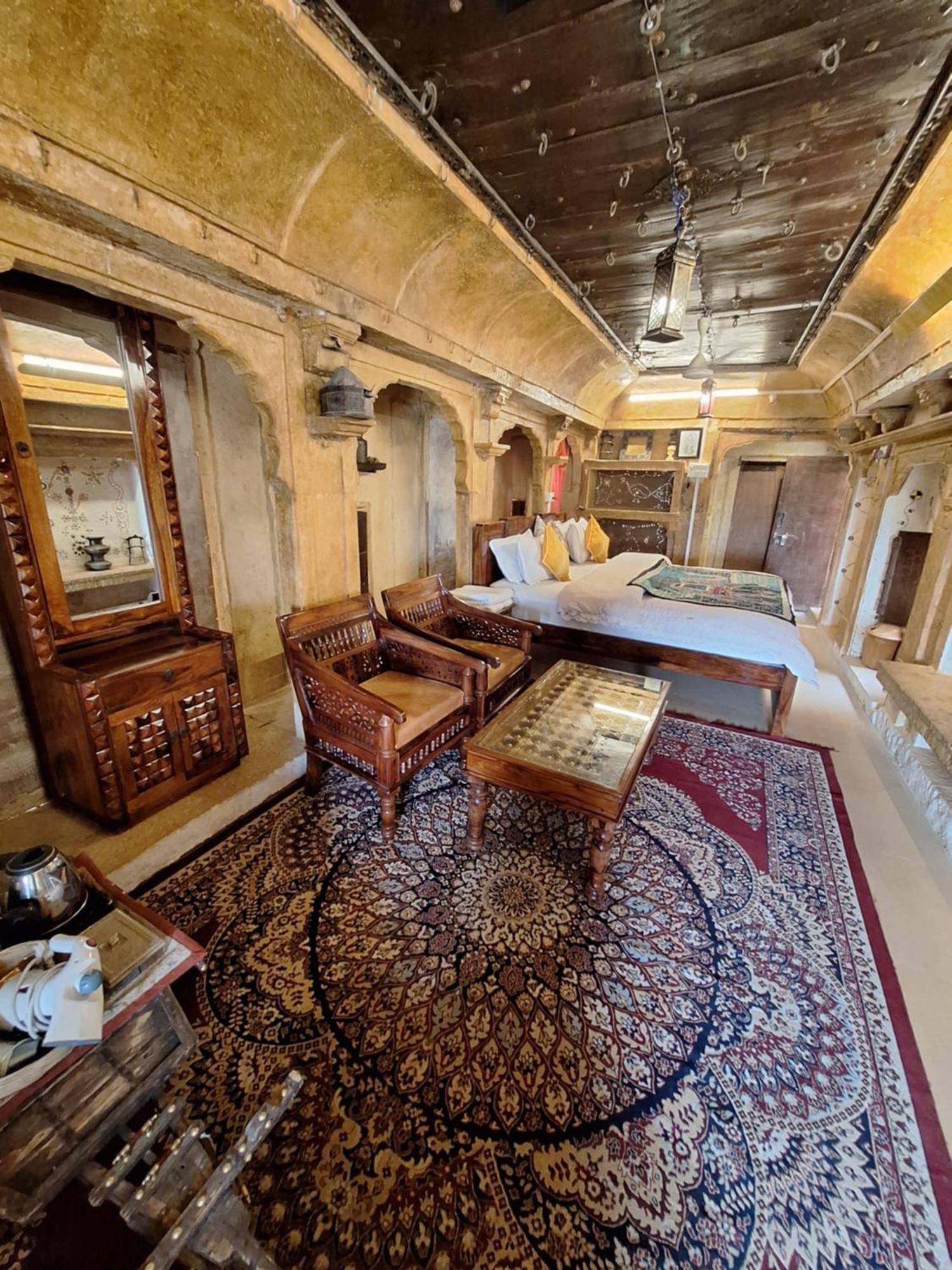 Desert Haveli Guest House Jaisalmer Ngoại thất bức ảnh