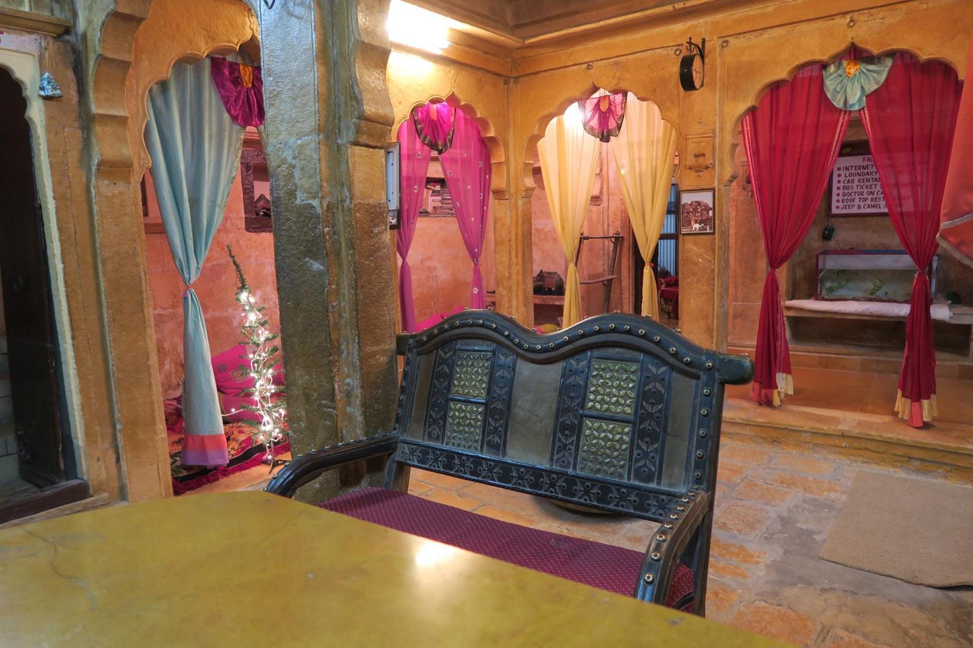 Desert Haveli Guest House Jaisalmer Ngoại thất bức ảnh