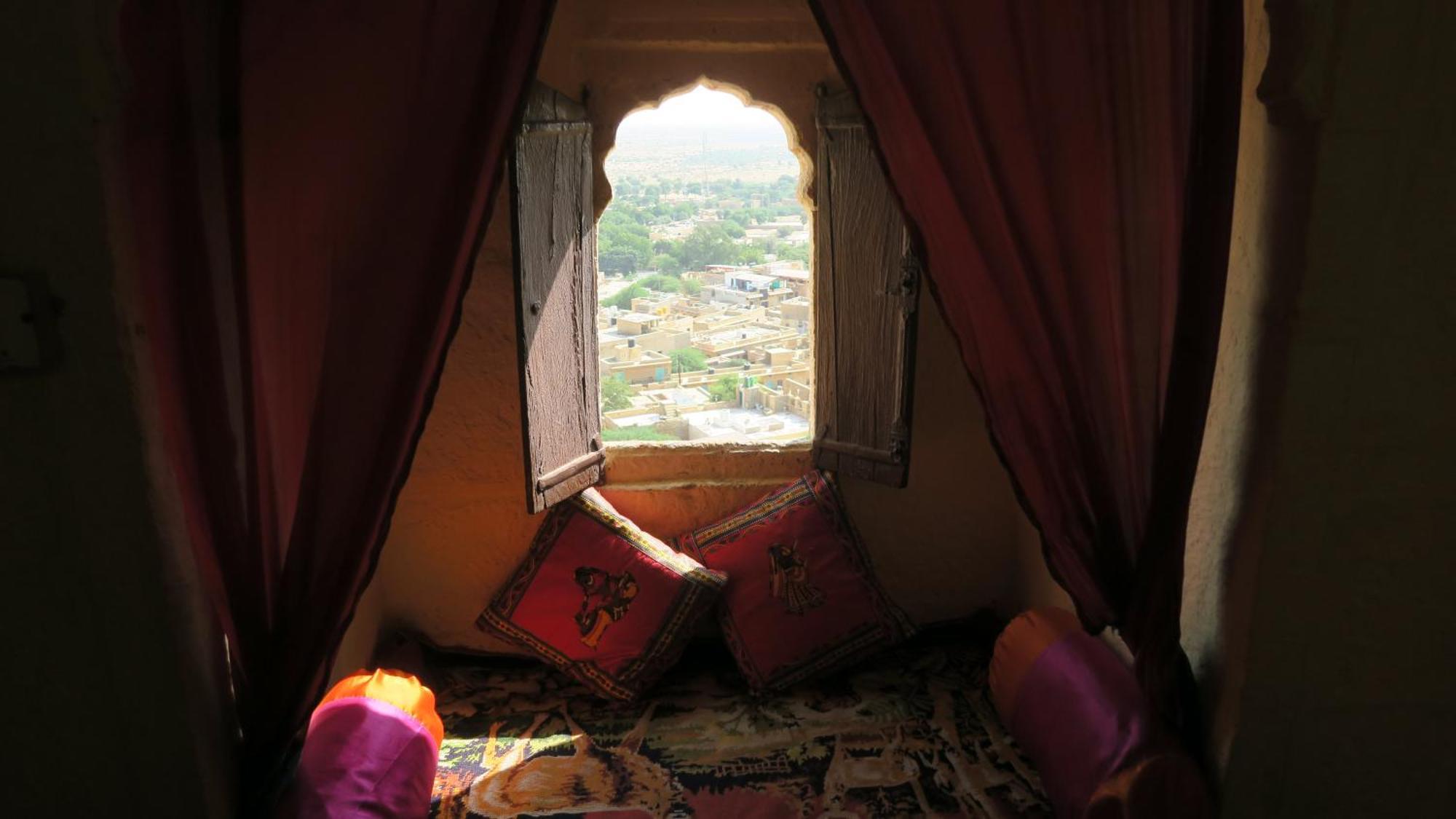 Desert Haveli Guest House Jaisalmer Ngoại thất bức ảnh